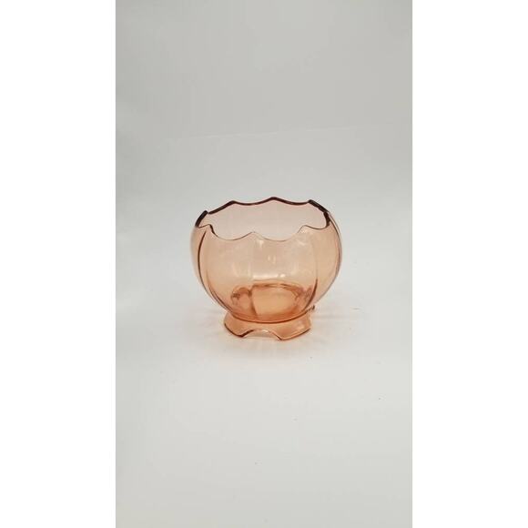 Vintage Pink Depression Glass Rose Bowl, Ribbed Scalloped, Footed - Picture 1 of 4
